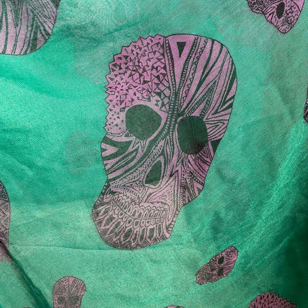 Skull Scarf Green Purple Black - Picture 4 of 13